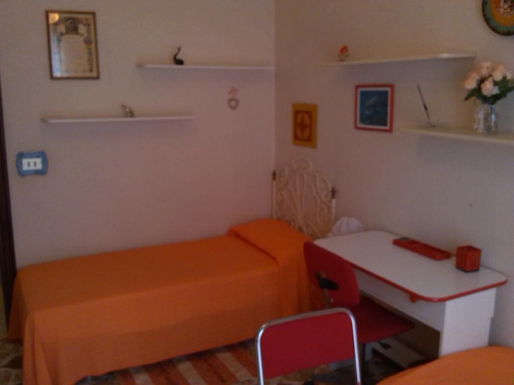 Апартаменти Happy House Wifi Free Bici Free Авола Екстер'єр фото