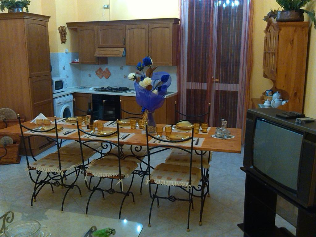 Апартаменти Happy House Wifi Free Bici Free Авола Екстер'єр фото