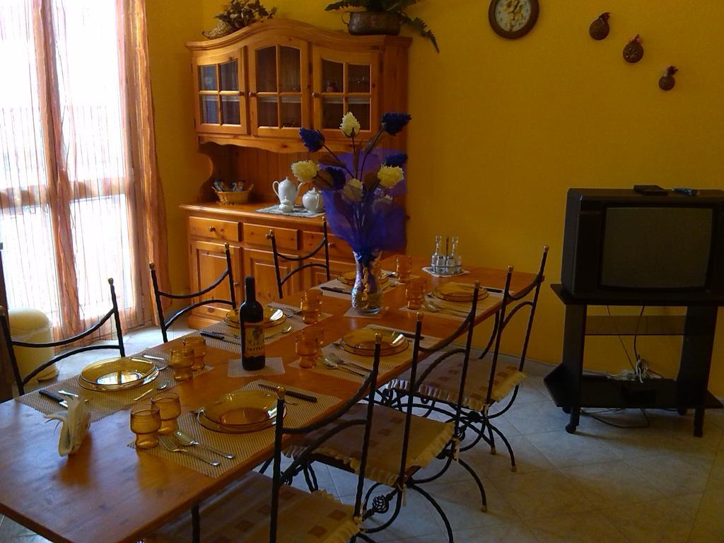 Апартаменти Happy House Wifi Free Bici Free Авола Екстер'єр фото