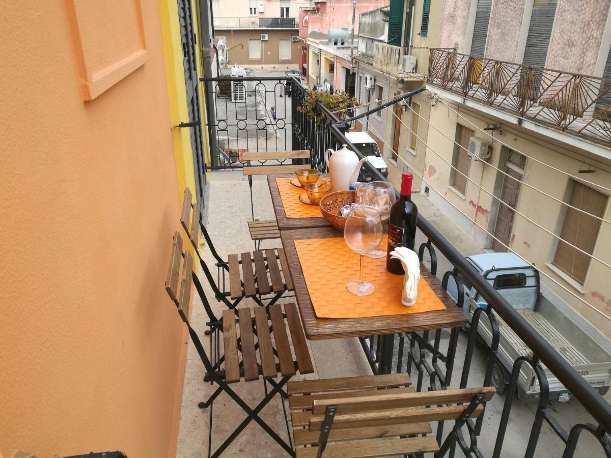 Апартаменти Happy House Wifi Free Bici Free Авола Екстер'єр фото